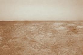 7 statt 19 Prozent fuer Kunst! Wueste. Courtesy Lang Berlin 7 statt 19 Prozent fuer Kunst! Wueste. Courtesy Lang Berlin